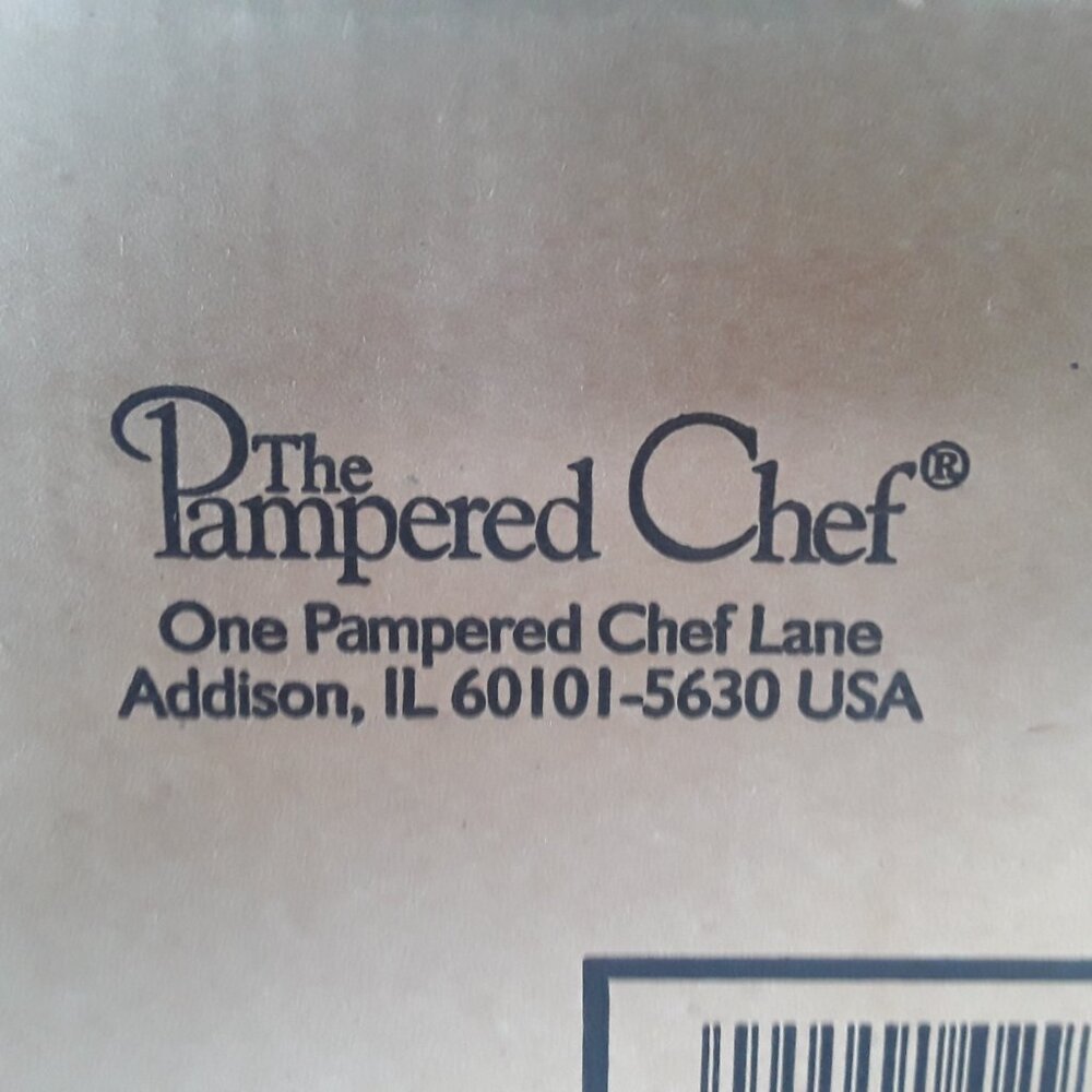 NWOT The Pampered Chef Stoneware Cookie Mold - Picture 4 of 4